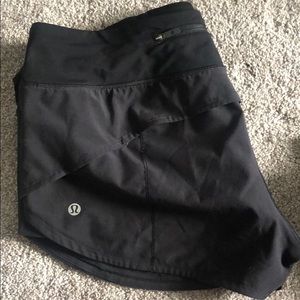lululemon speed up short 2.5’ inseam